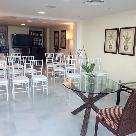 Apartmanhotel Ona Marinas De 4*