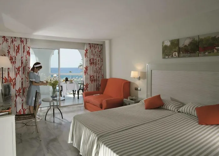 Apartmanhotel Ona Marinas De Nerja