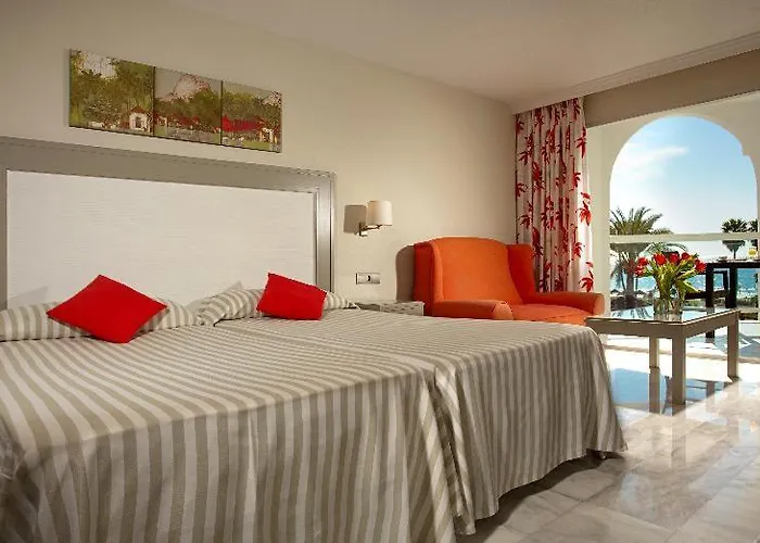 Marinas De Beach&spa Apartahotel Nerja