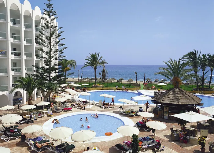 Apartahotel Marinas De Beach&spa 4*