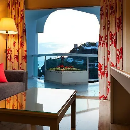 Apart-hotel Ona Marinas De Nerja