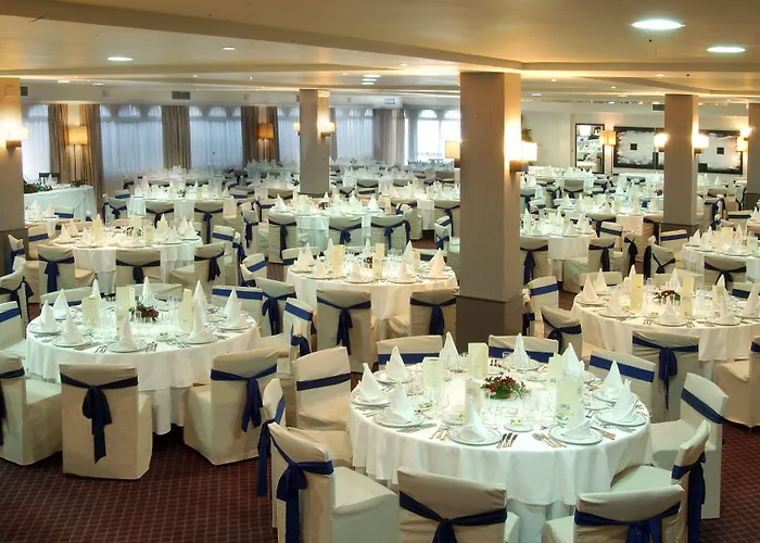 Ona Marinas De 4* Нерха